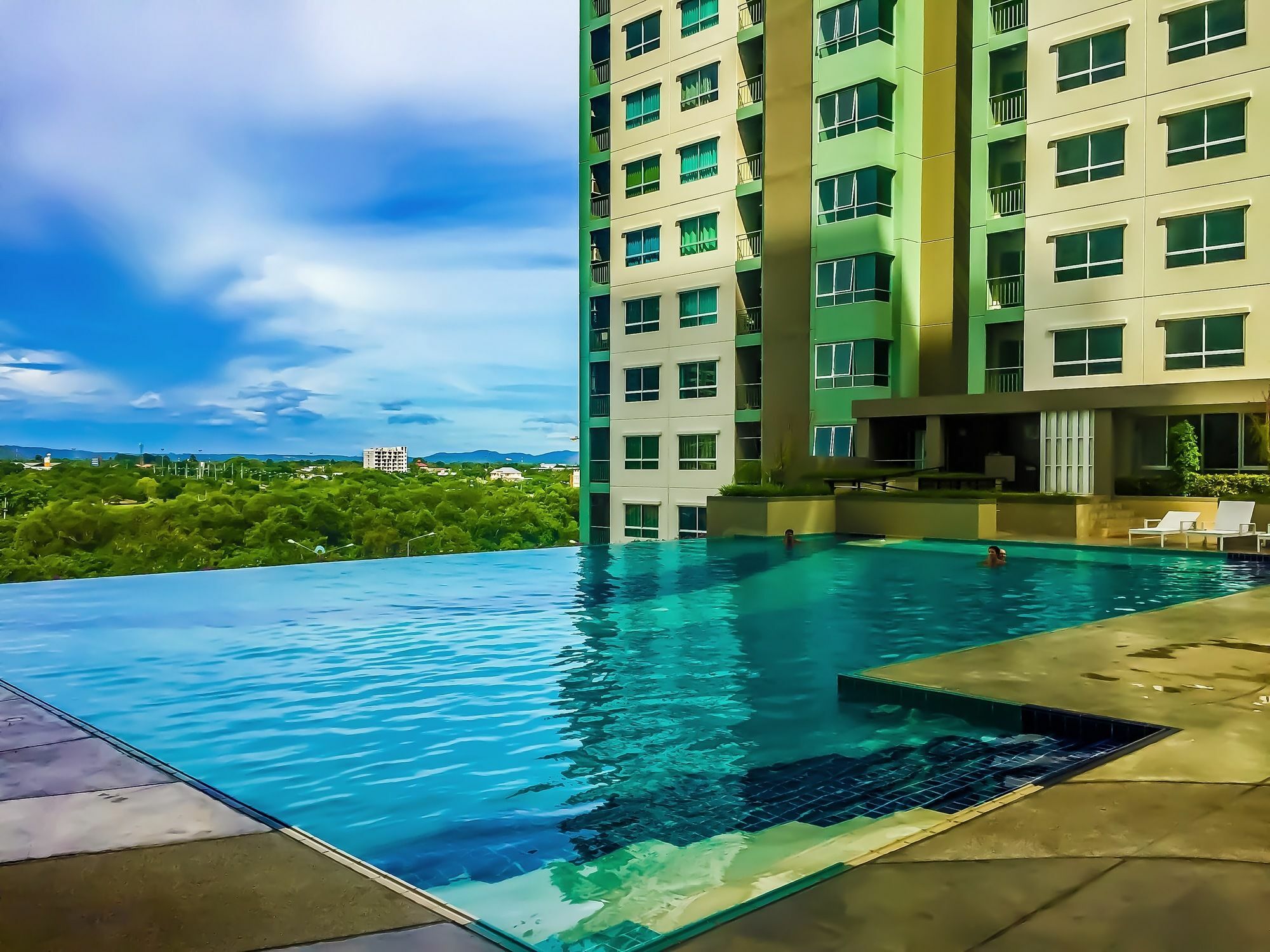 Lumpini Seaview Jomtien By Parikal Hotel Ngoại thất bức ảnh